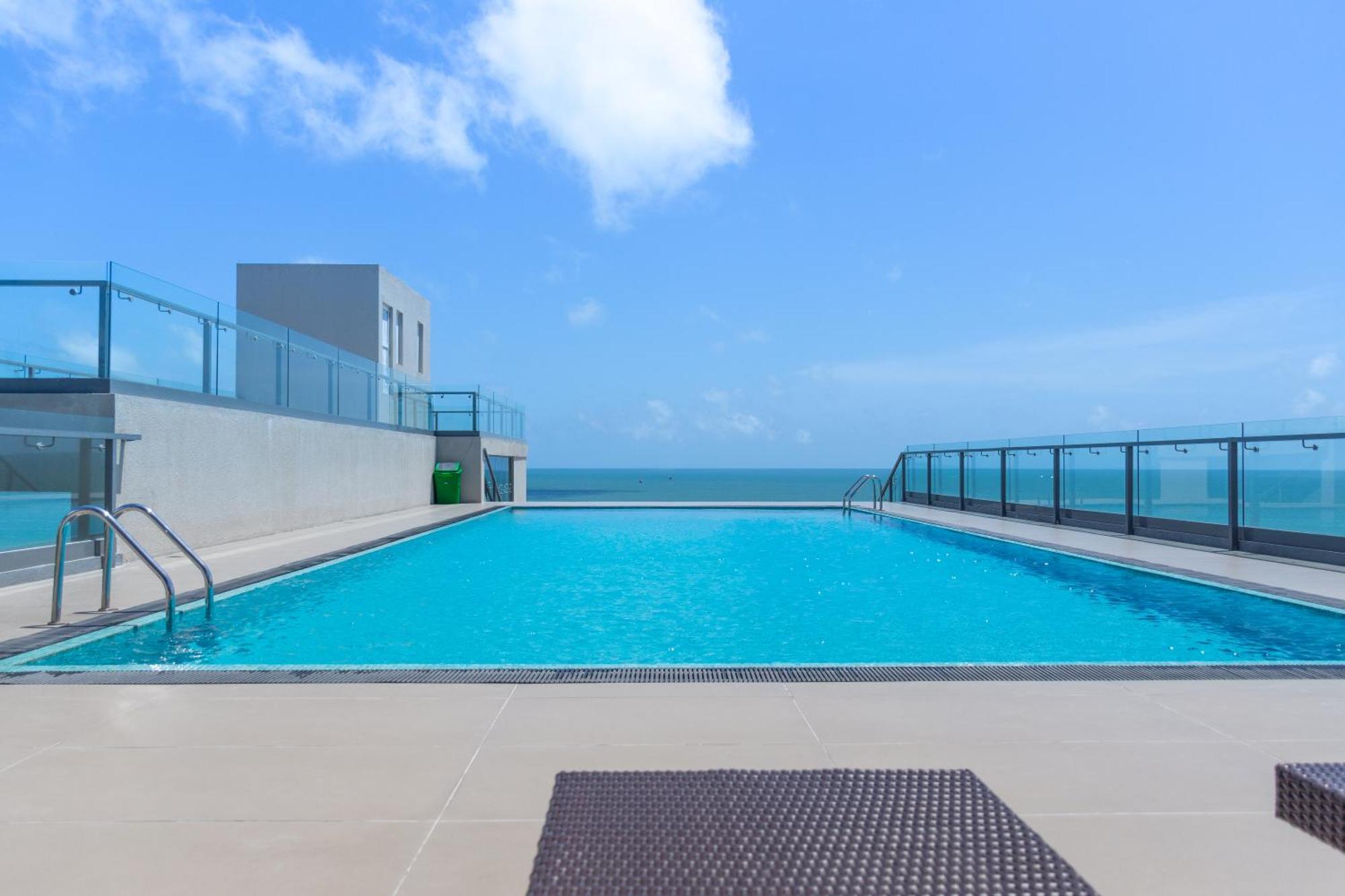 Apartment Ocean Breeze By Livinji - Luxury Negombo