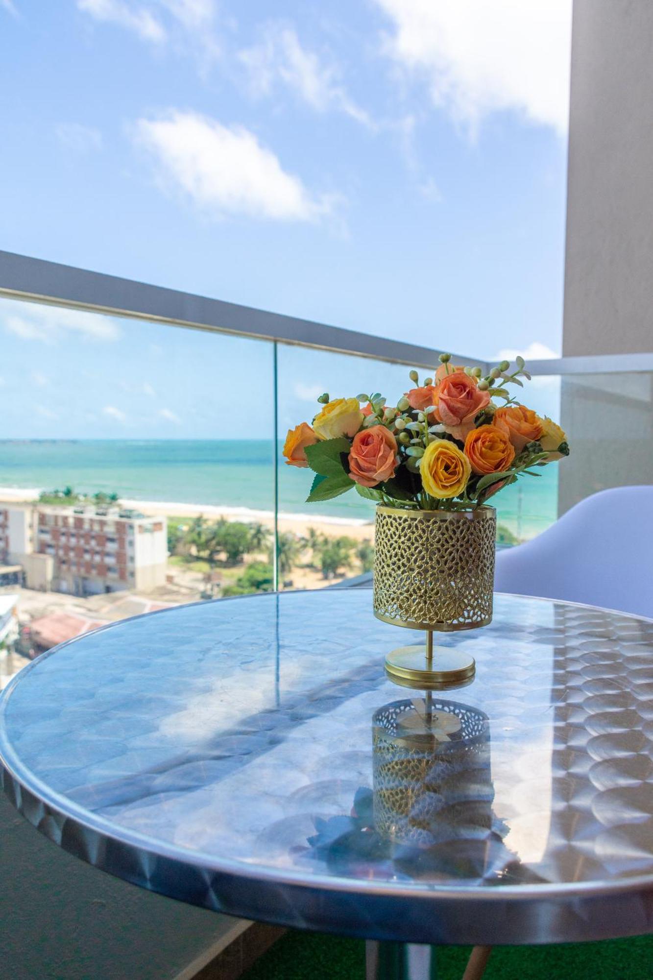 Ocean Breeze By Livinji - Luxury Апартаменты Негомбо